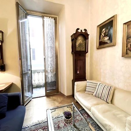 Traditional Style In The City Center Roma Exterior foto