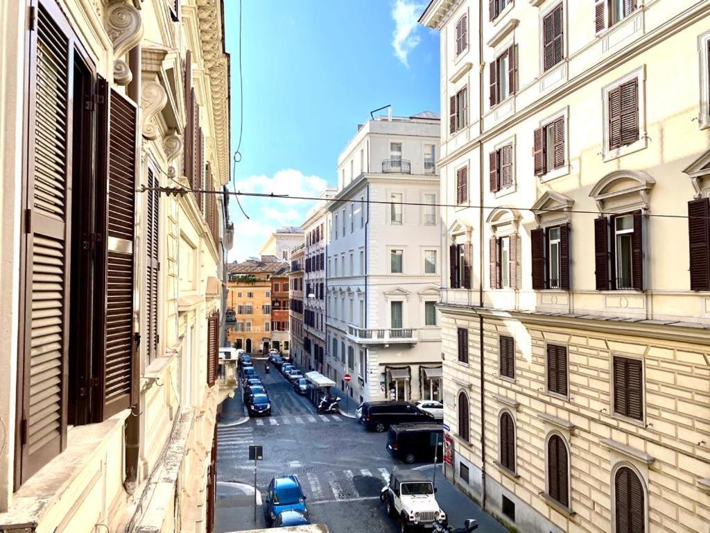 Traditional Style In The City Center Roma Exterior foto
